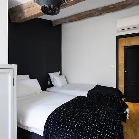 Magnifique Loft Type Boutique A