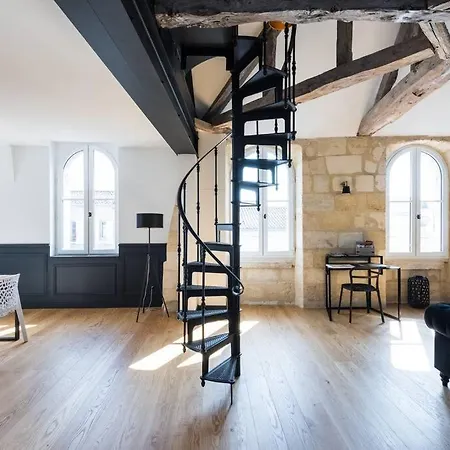 Magnifique Loft Type Boutique A *