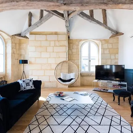 Daire Magnifique Loft Type Boutique A Libourne