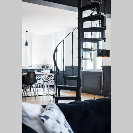 Magnifique Loft Type Boutique A Daire *